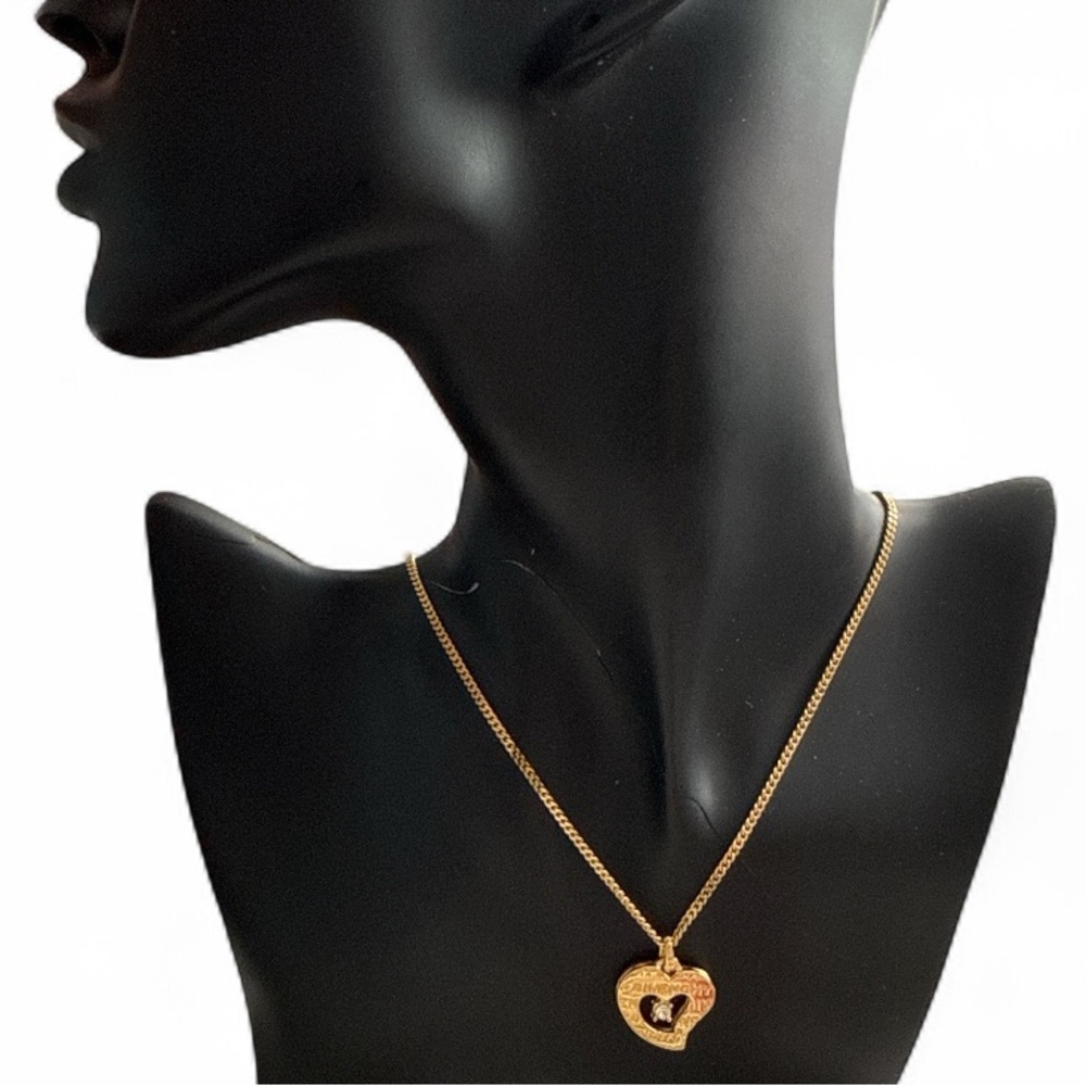 GIVENCHY Heart motif rhinestone necklace - Picture 7 of 7